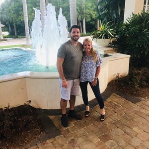 Meet your Posher, Adriana